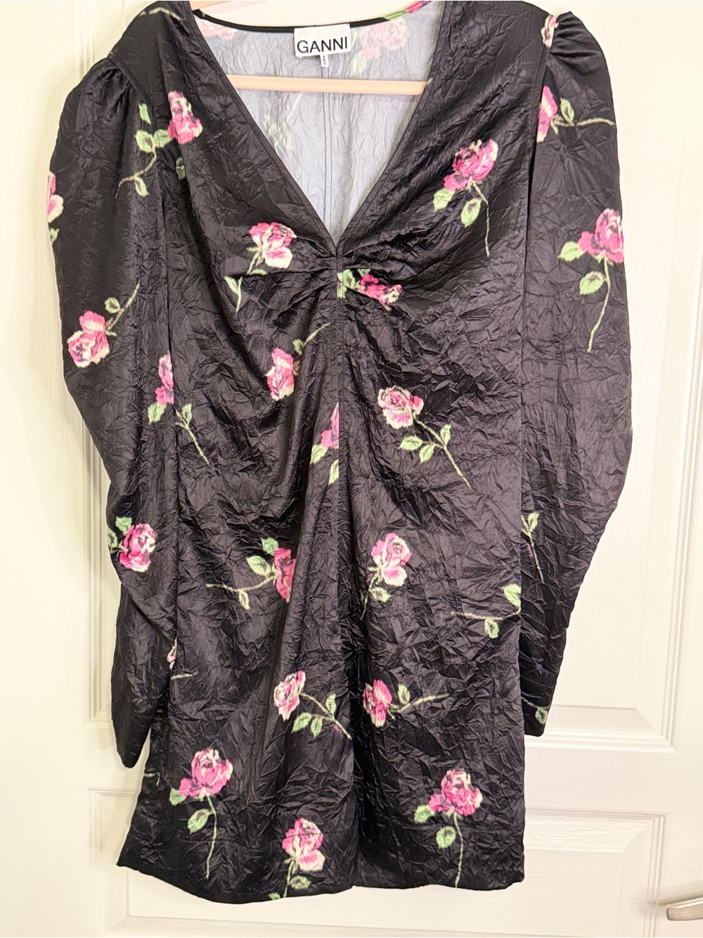 NWOT Ganni Black Rose Print V-Neck Ruched Long Sleeve Dress-8- MSRP $295